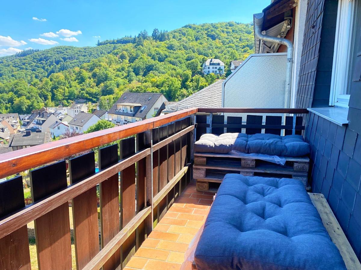 Burg Panorama Blick Moderne Zentrale Fewo Cochem Exterior foto